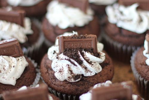 How to Feed 500 People Dessert for Under $100 - One Hundred Dollars a Month