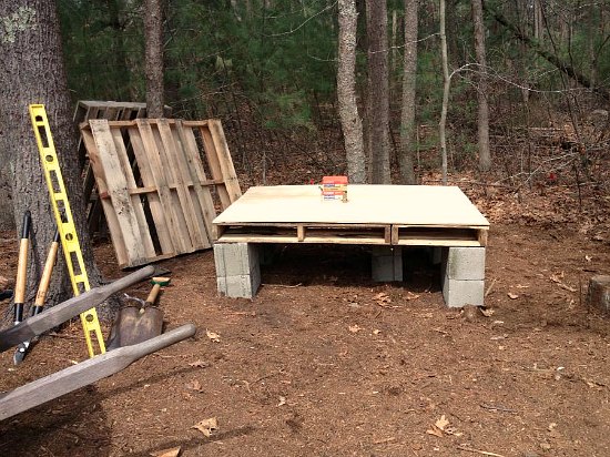 Heather’s Chicken Coop Made from Recycled Wood Pallets