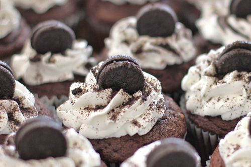 How to Feed 500 People Dessert for Under $100