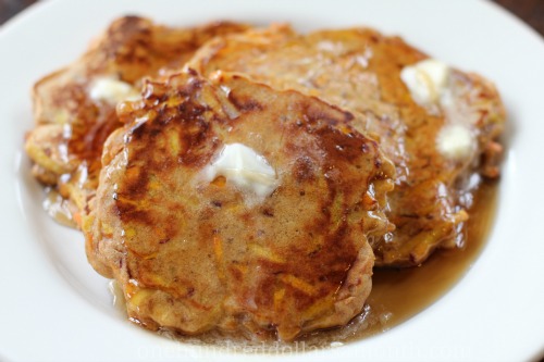Sunday Brunch Recipes – Heirloom Carrot Cake Pancakes