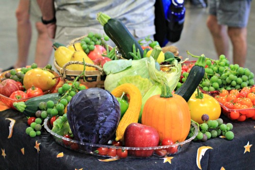 Puyallup Fair – Fruit and Vegetable Display Tables