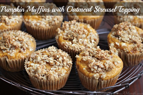 Sunday Brunch Recipes – Pumpkin Muffins with Oatmeal Streusel Topping