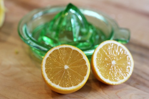 10 Cool Uses for Lemons