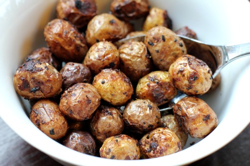 Easy Side Dish Recipes – Herb Roasted New Potatoes