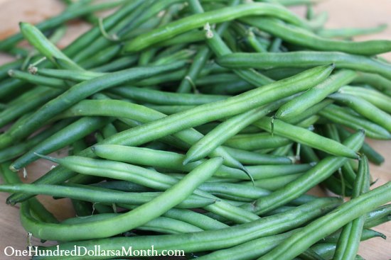 Green Beans with Toasted Cashews