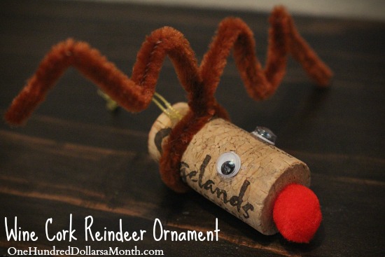 Quick Christmas Craft – Reindeer Ornaments