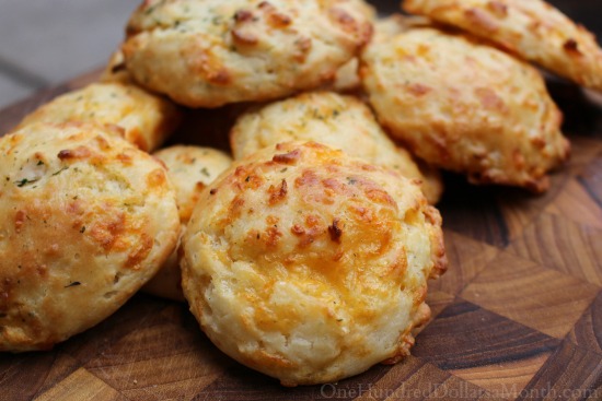 Red Lobster Cheddar Bay Biscuits