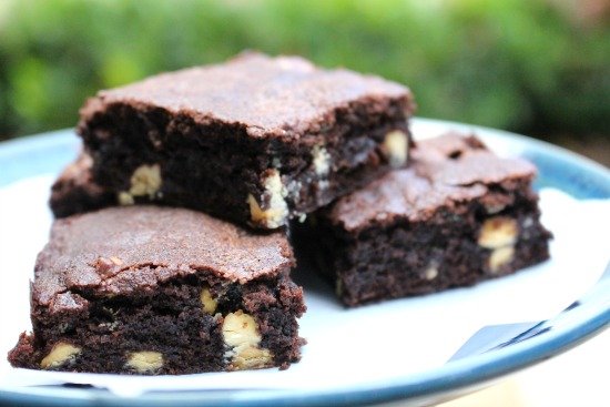 Chewy White Chocolate Chip Brownies