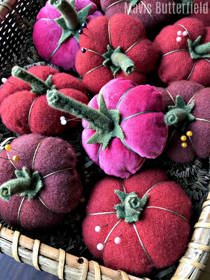 How to Make a Tomato Pin Cushion or Pin Keep