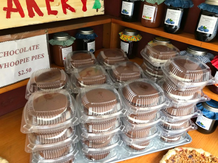 Puzzle Mountain Bakery Pie Stand in Newry, Maine One Hundred Dollars