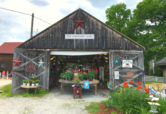 Beech Hill Farm and Ice Cream Barn in Hopkinton, New Hampshire