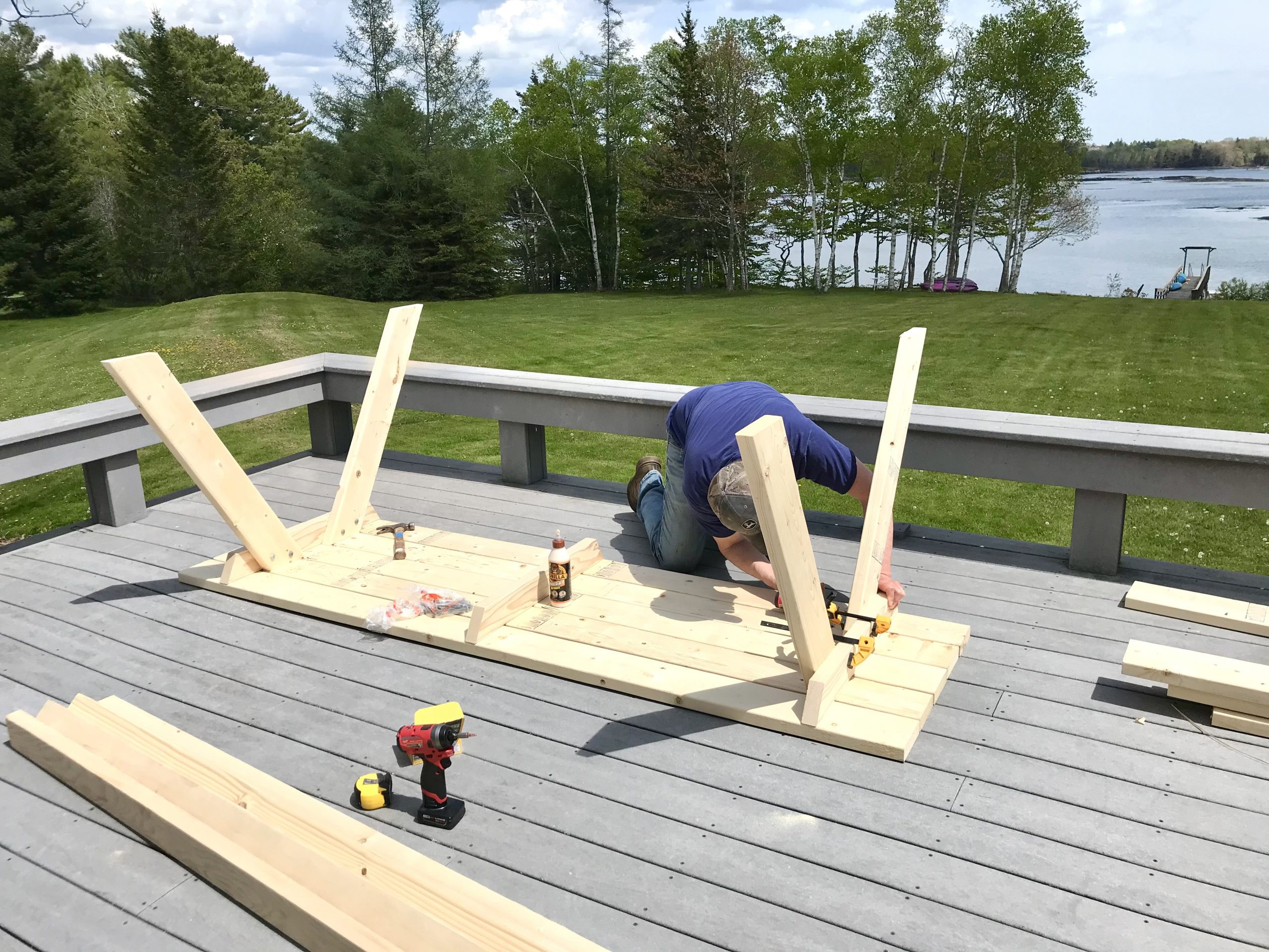 The HH Builds an 8 Foot Picnic Table