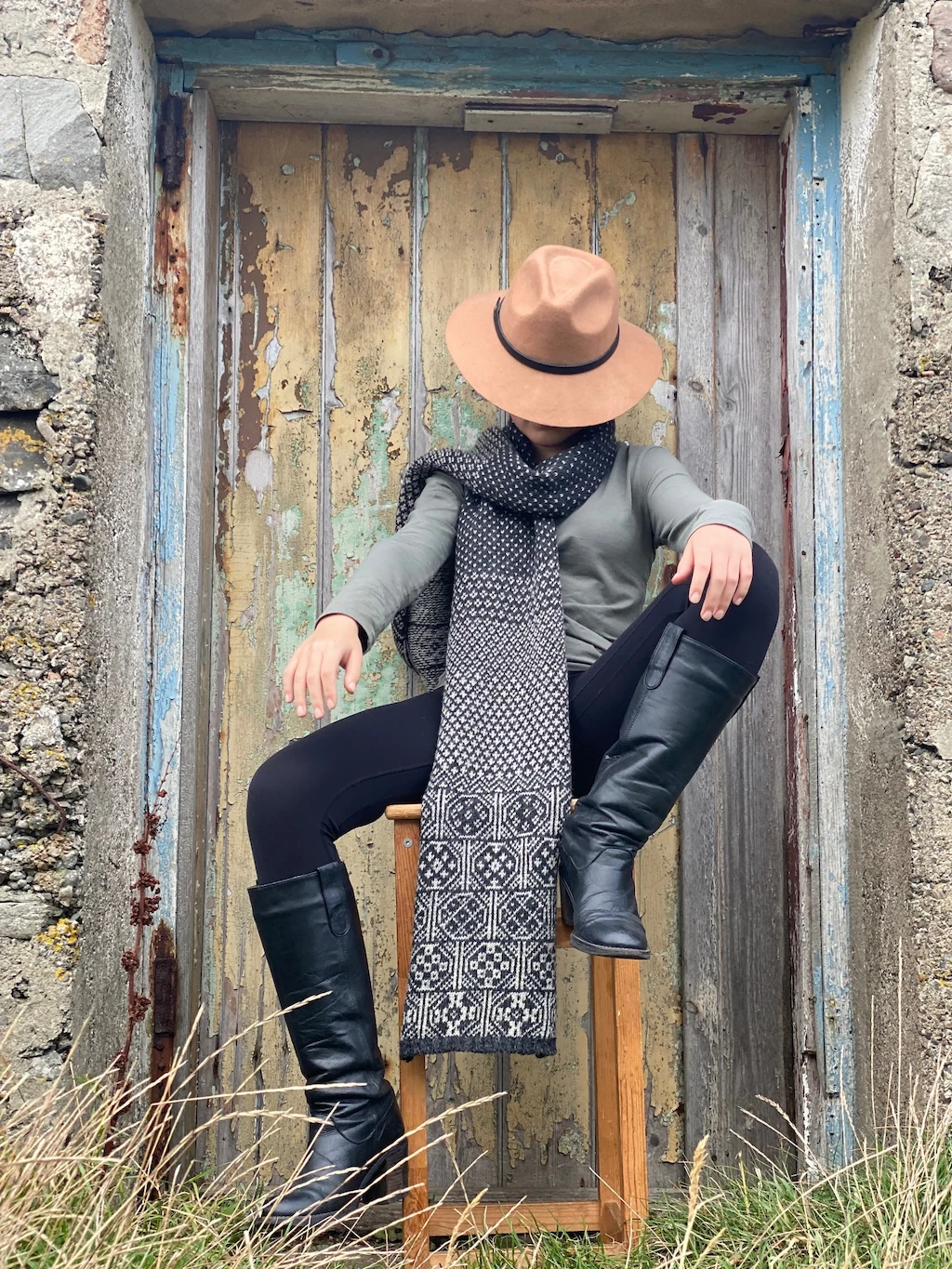 Giveaway: Fair Isle Scarf by Mati Ventrillon