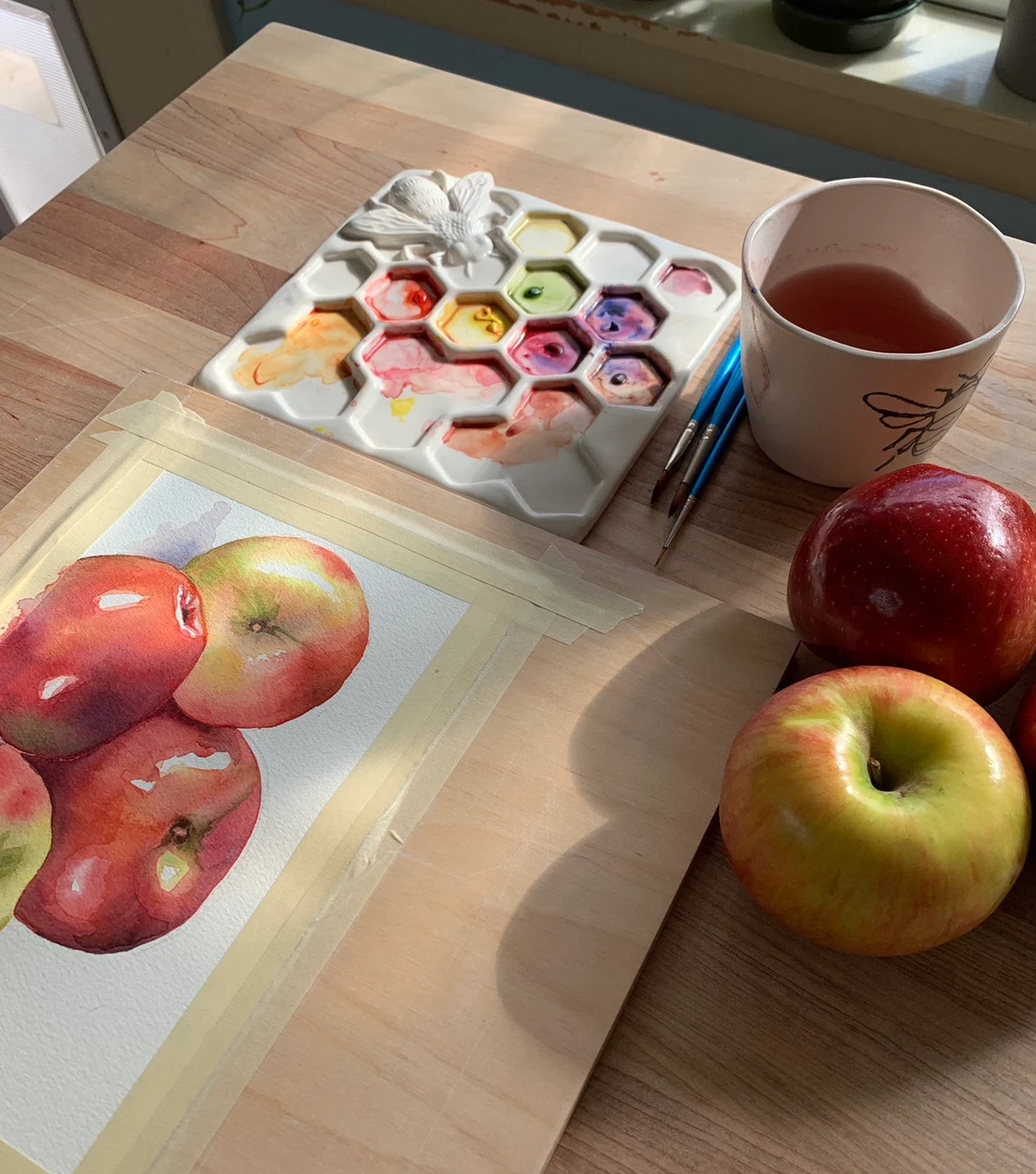 Giveaway: Ceramic Paint Palettes and Watercolor Sets