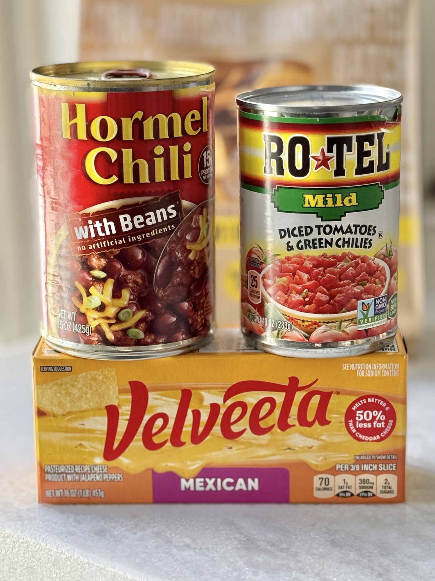 Velveeta Zesty Chili Dip