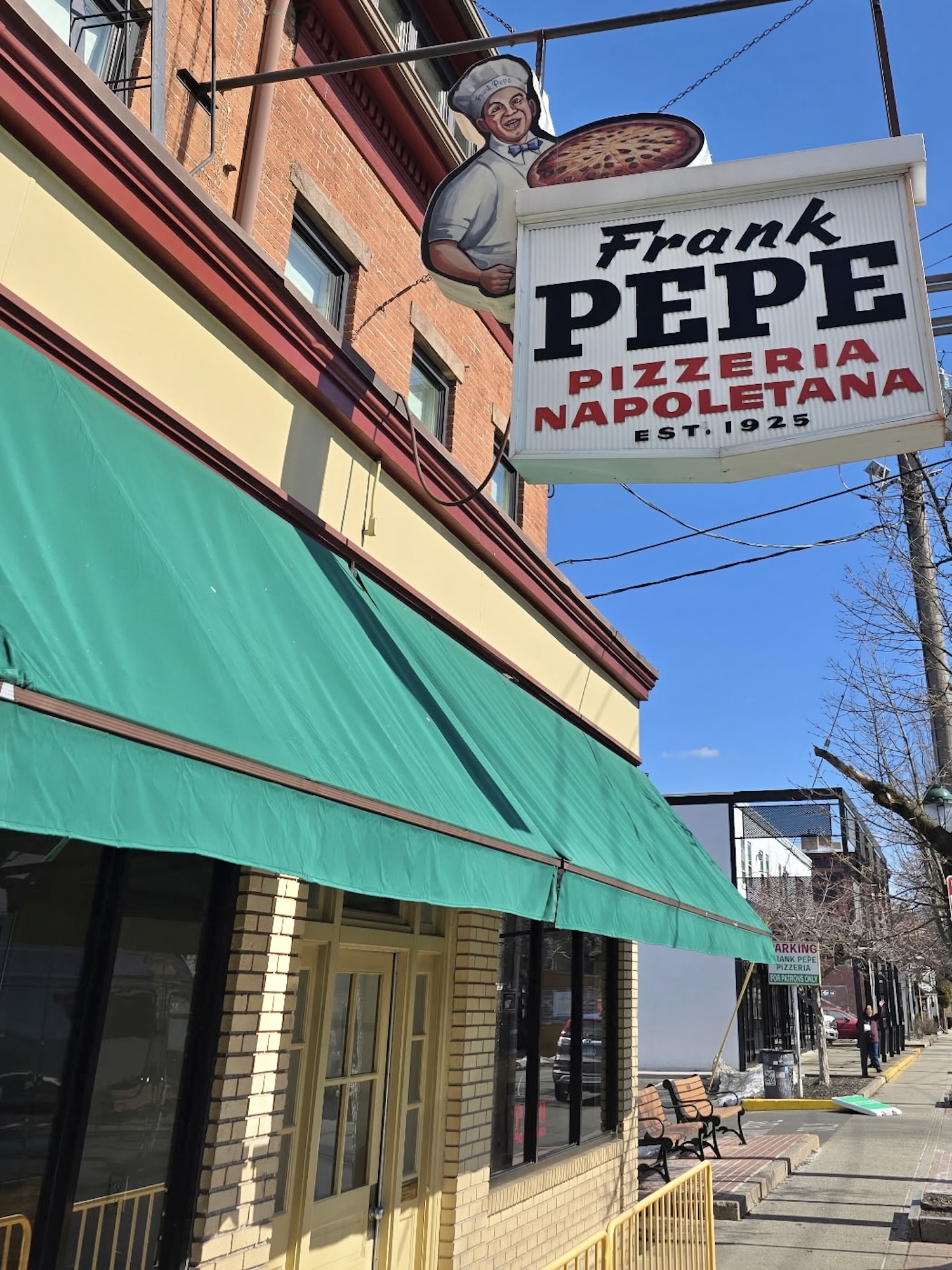 Frank Pepe’s Or Sally’s Apizza… Which Is Better?