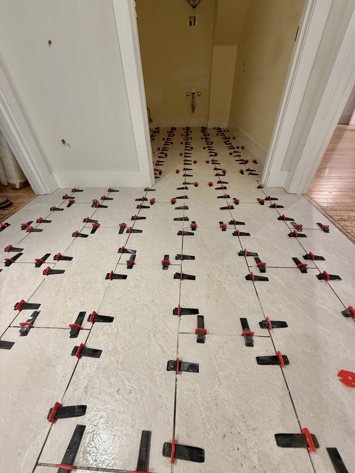 Studio Update – New Tile, New Paint And A Toilet